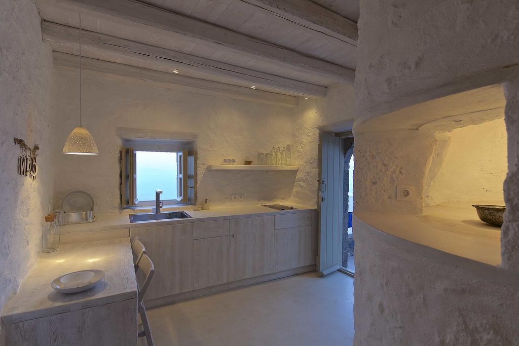 Melanopetra Boutique Apartments Emboriósz Szoba fotó